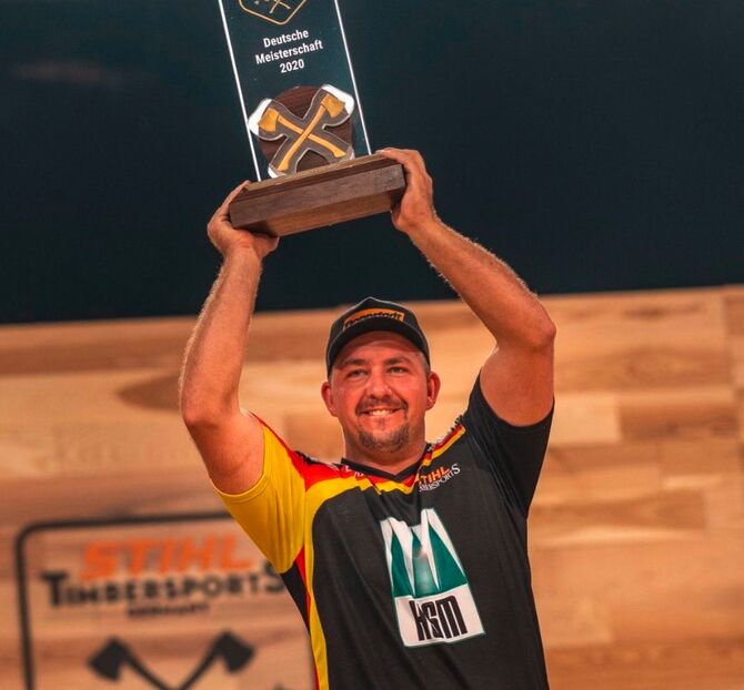 Der Sinntaler Danny Mahr gewinnt die STIHL TIMBERSPORTS® Deutsche Meisterschaft und verteidigt somit seinen Titel vor Robert Ebner und Lars Seibert. Der Sinntaler Danny Mahr gewinnt die STIHL TIMBERSPORTS® Deutsche Meisterschaft und verteidigt somit seinen Titel vor Robert Ebner und Lars Seibert.